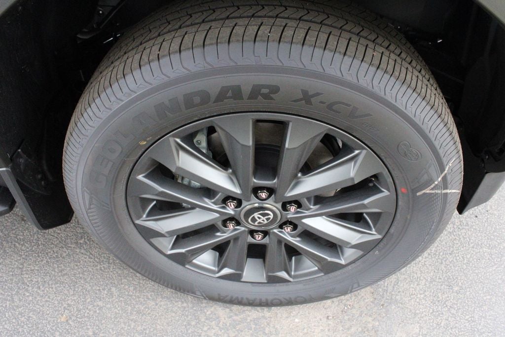 2027 Toyota Land Cruiser Base