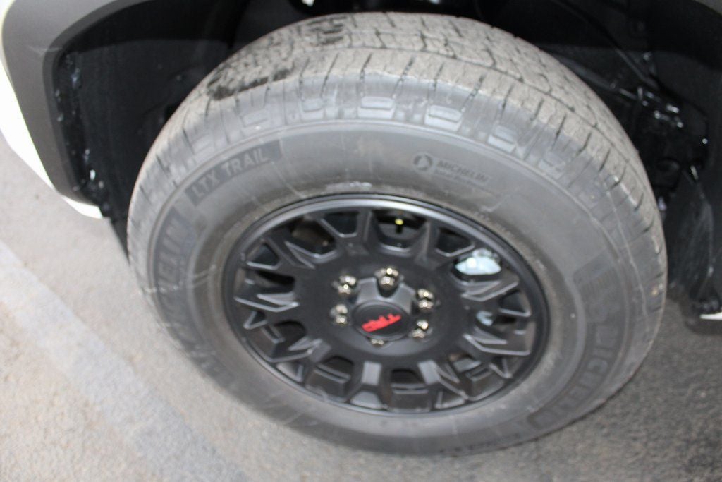 2025 Toyota 4Runner TRD Off-Road Premium