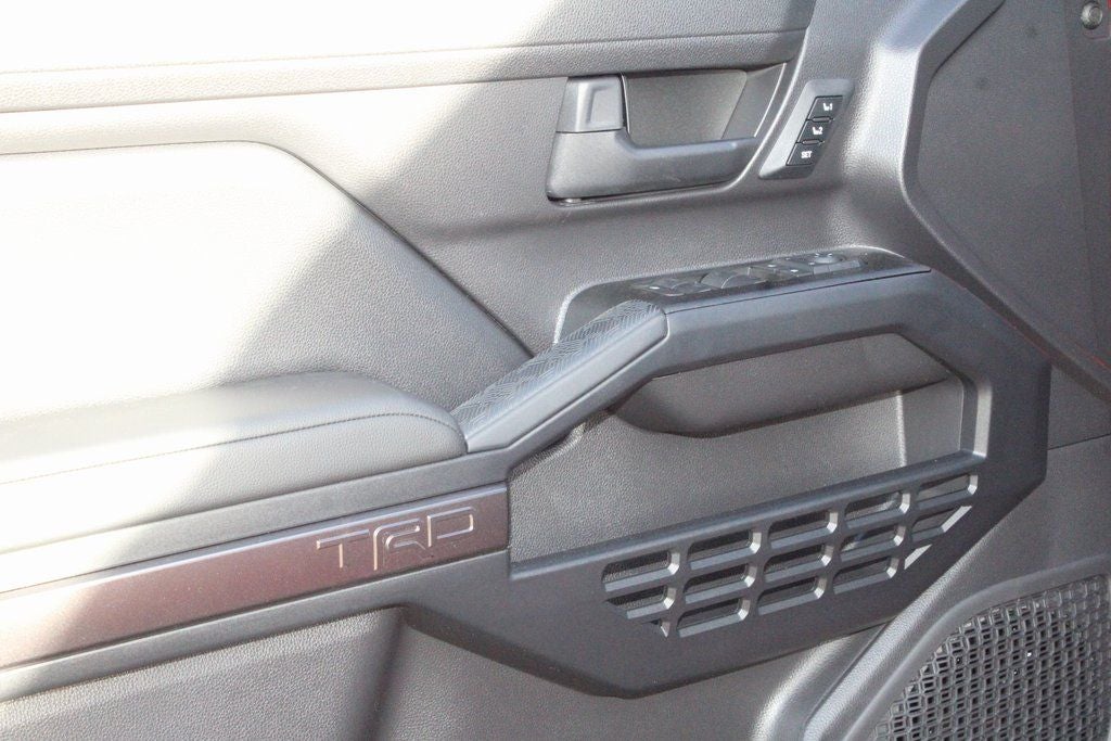 2026 Toyota 4Runner i-FORCE MAX Hybrid TRD Off Road Premium