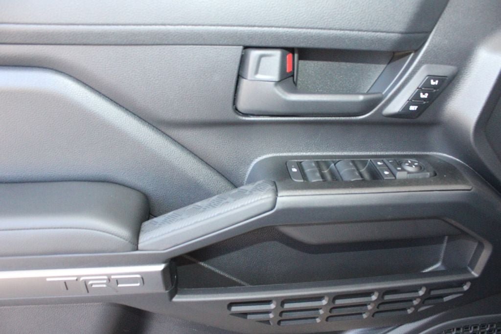 2026 Toyota 4Runner i-FORCE MAX Hybrid TRD Off Road Premium
