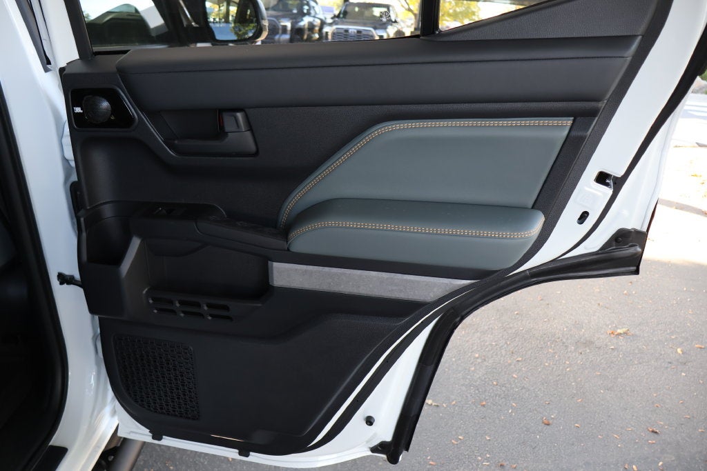 2026 Toyota 4Runner i-FORCE MAX Hybrid Trailhunter