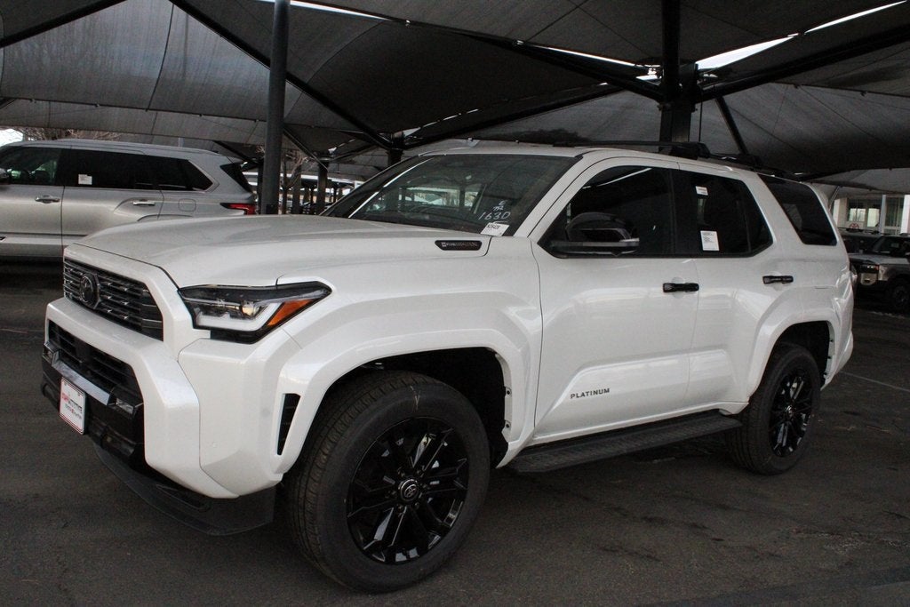 2026 Toyota 4Runner i-FORCE MAX Hybrid Platinum
