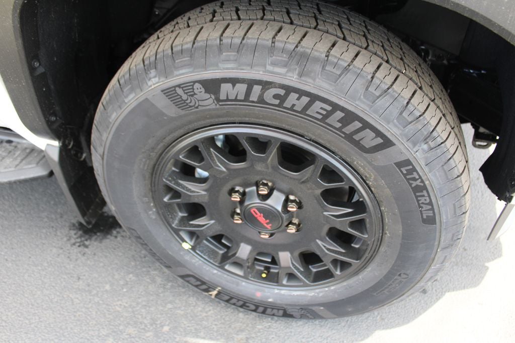 2026 Toyota 4Runner i-FORCE MAX Hybrid TRD Off Road Premium