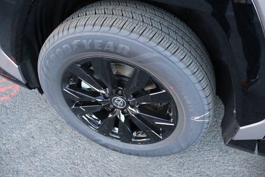 2026 Toyota RAV4 Plug-In Hybrid SE