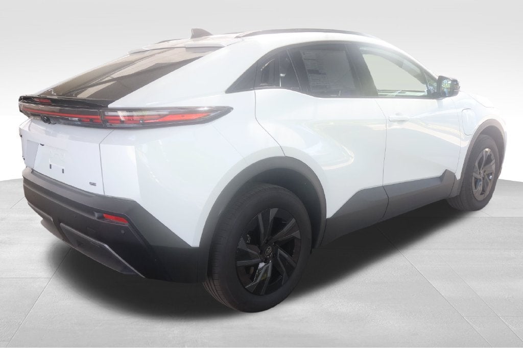 2026 Toyota C-HR SE