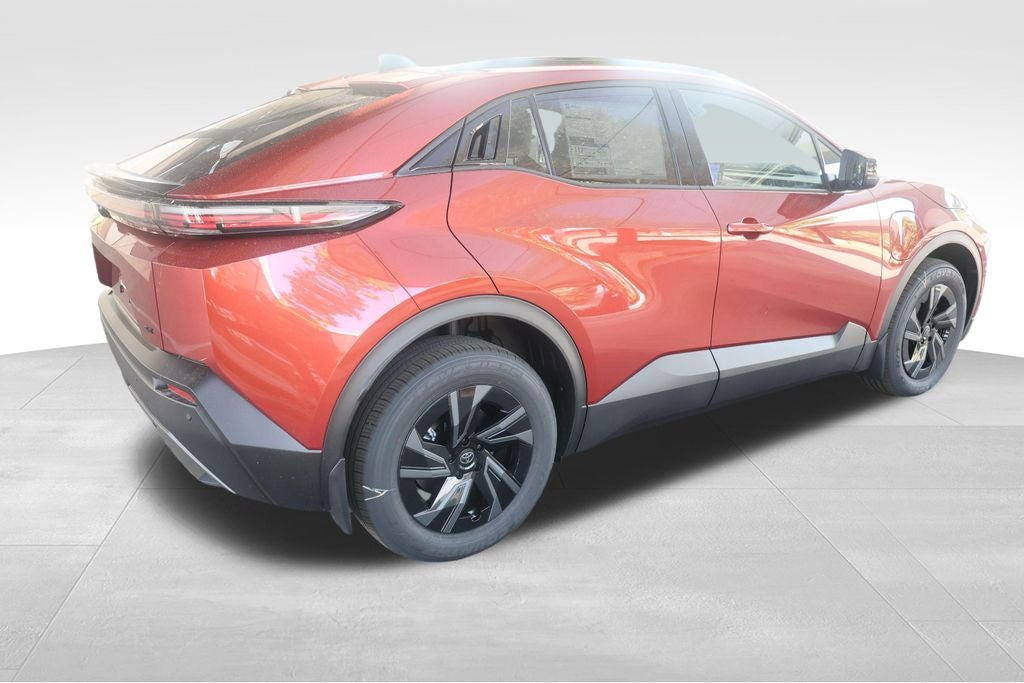 2026 Toyota C-HR SE