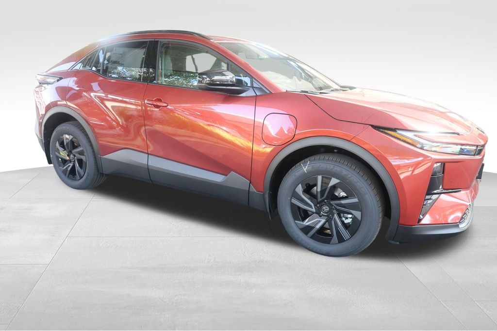 2026 Toyota C-HR SE