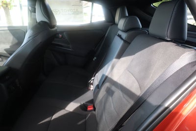 2026 Toyota C-HR SE