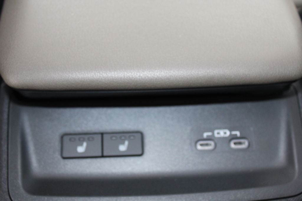 2026 Toyota bZ Woodland Premium
