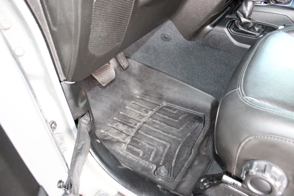 2022 Jeep Wrangler Sahara Altitude