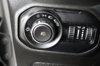 2022 Jeep Wrangler Sahara Altitude