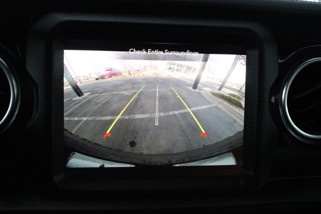 2022 Jeep Wrangler Sahara Altitude