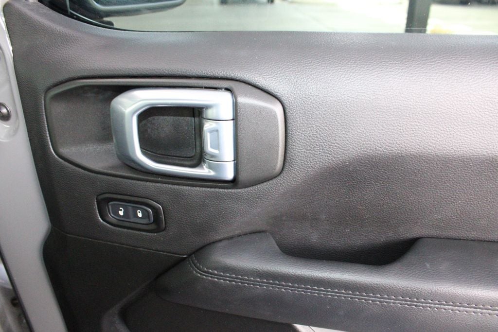 2022 Jeep Wrangler Sahara Altitude