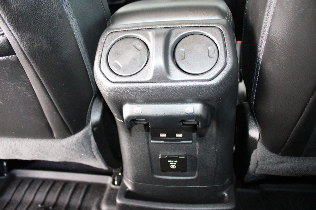 2022 Jeep Wrangler Sahara Altitude