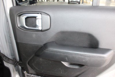 2022 Jeep Wrangler Sahara Altitude