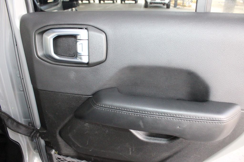 2022 Jeep Wrangler Sahara Altitude