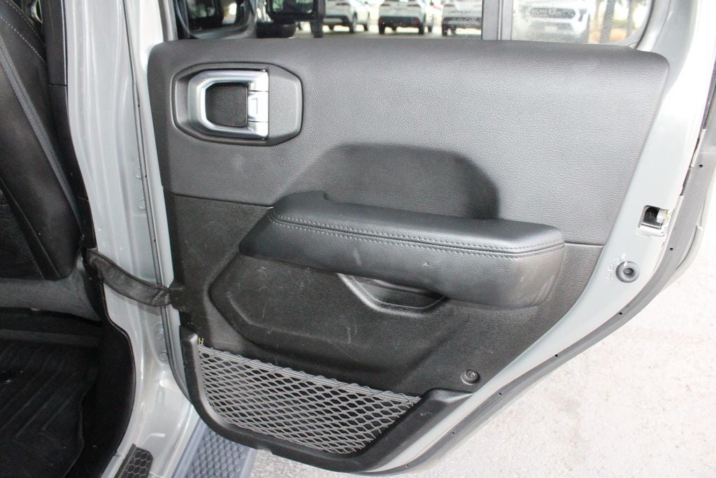 2022 Jeep Wrangler Sahara Altitude