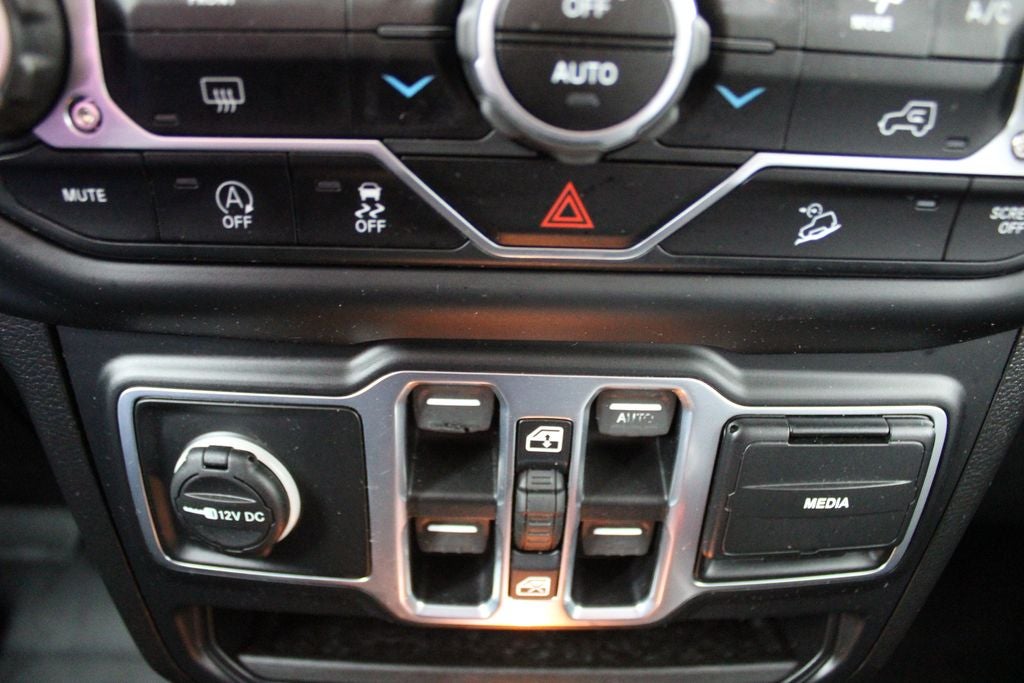 2018 Jeep Wrangler Sahara