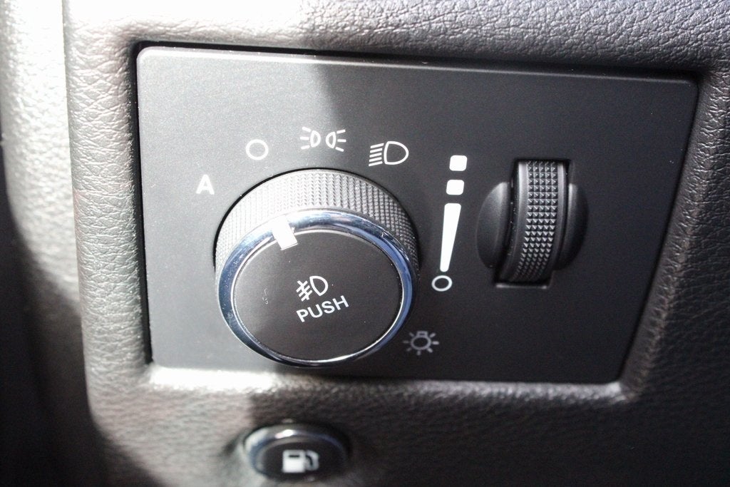 2021 Jeep Grand Cherokee 80th Anniversary Edition