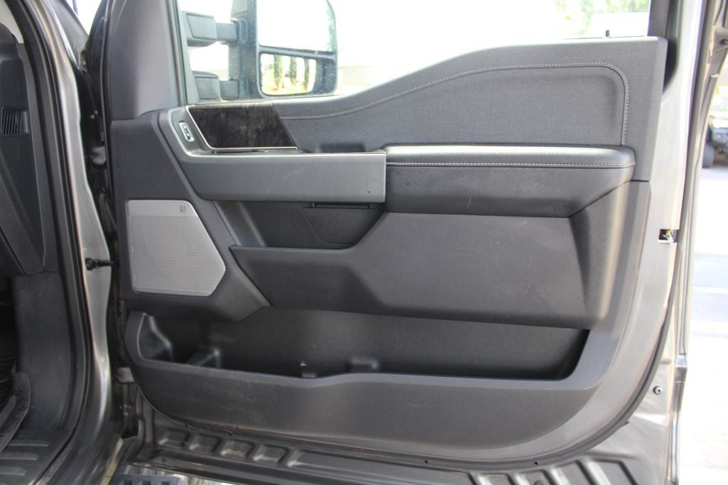 2023 Ford F-350 Lariat