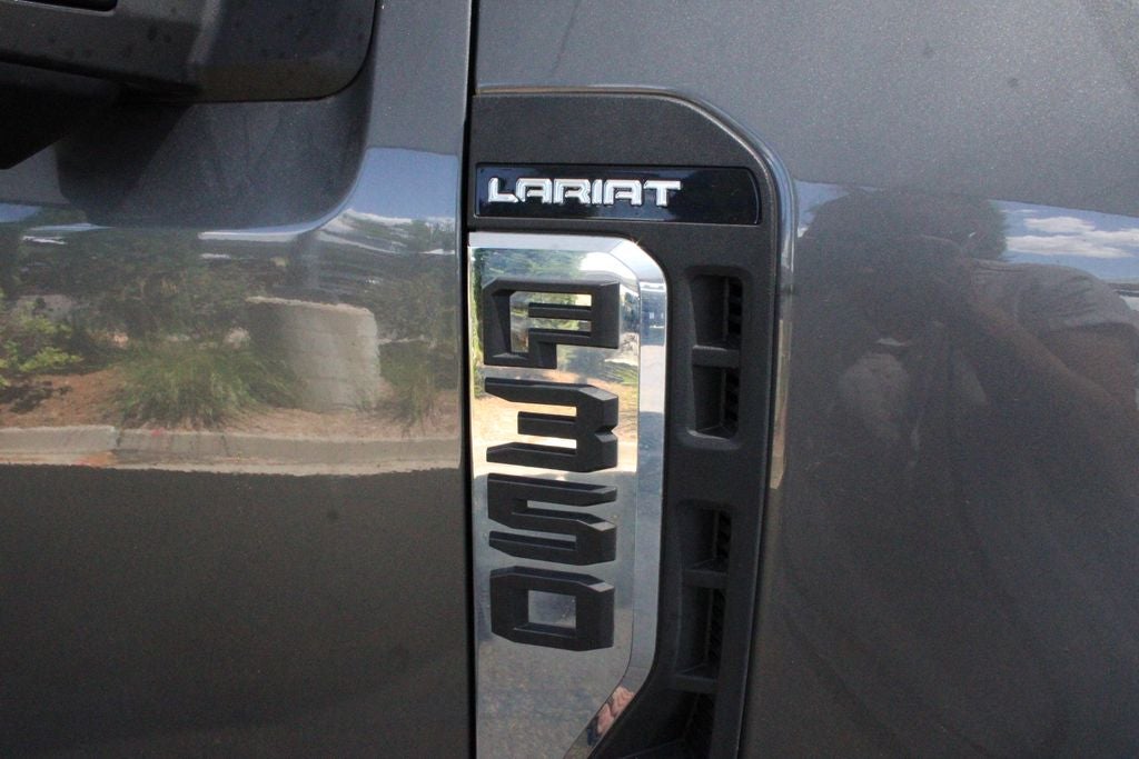 2023 Ford F-350 Lariat