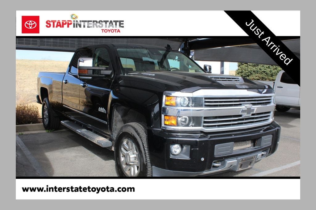 2017 Chevrolet Silverado High Country