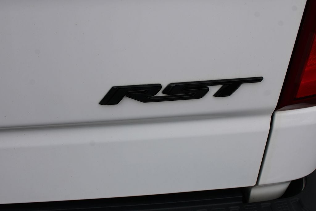 2022 Chevrolet Silverado LTD RST