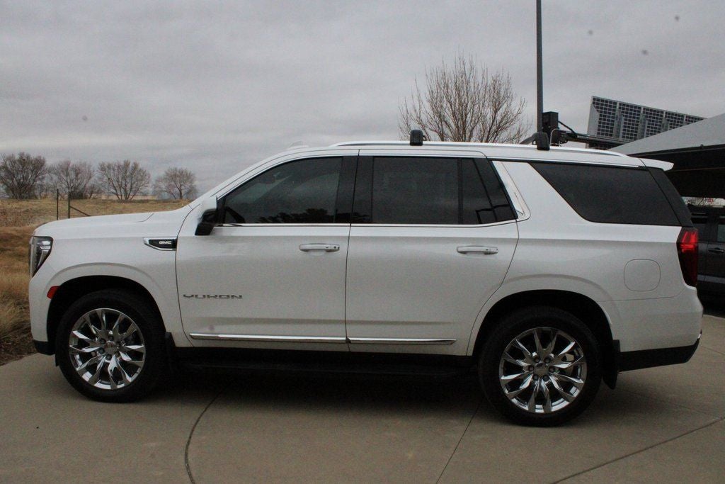 2022 GMC Yukon SLT