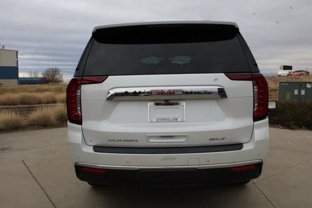 2022 GMC Yukon SLT