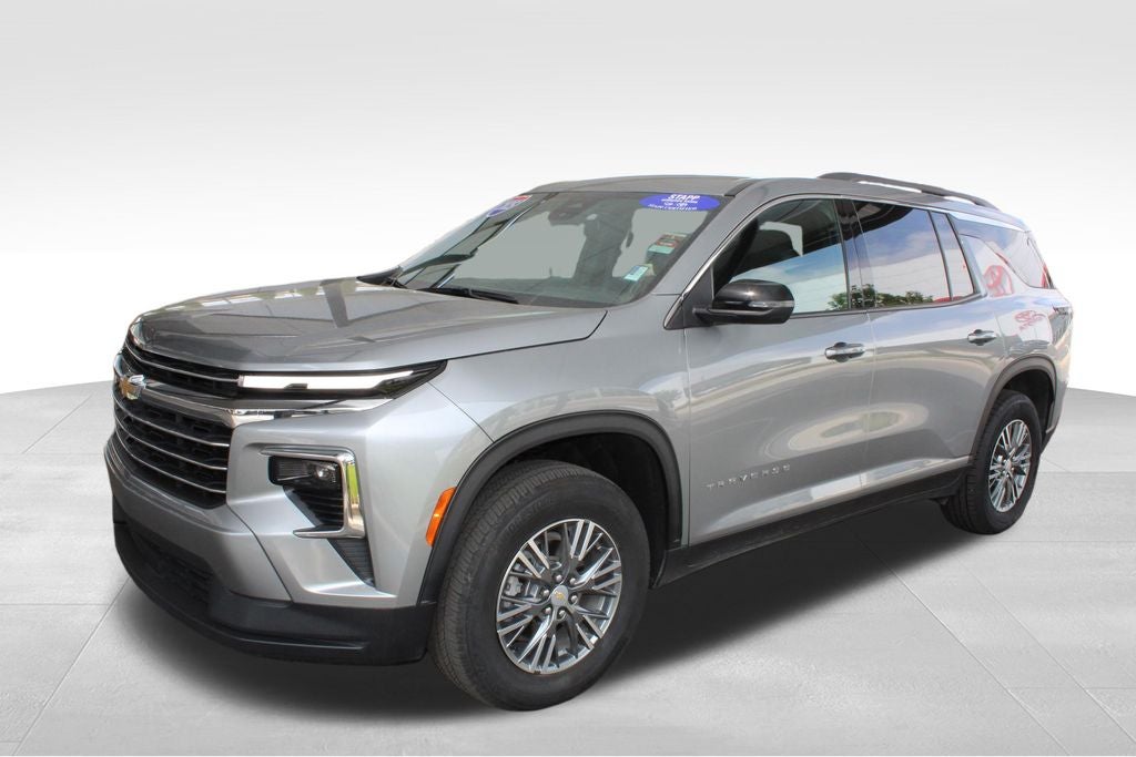 2025 Chevrolet Traverse LT 2LT
