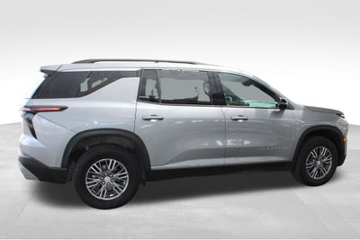 2025 Chevrolet Traverse LT 2LT