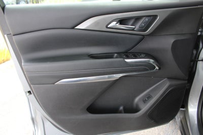 2025 Chevrolet Traverse LT 2LT