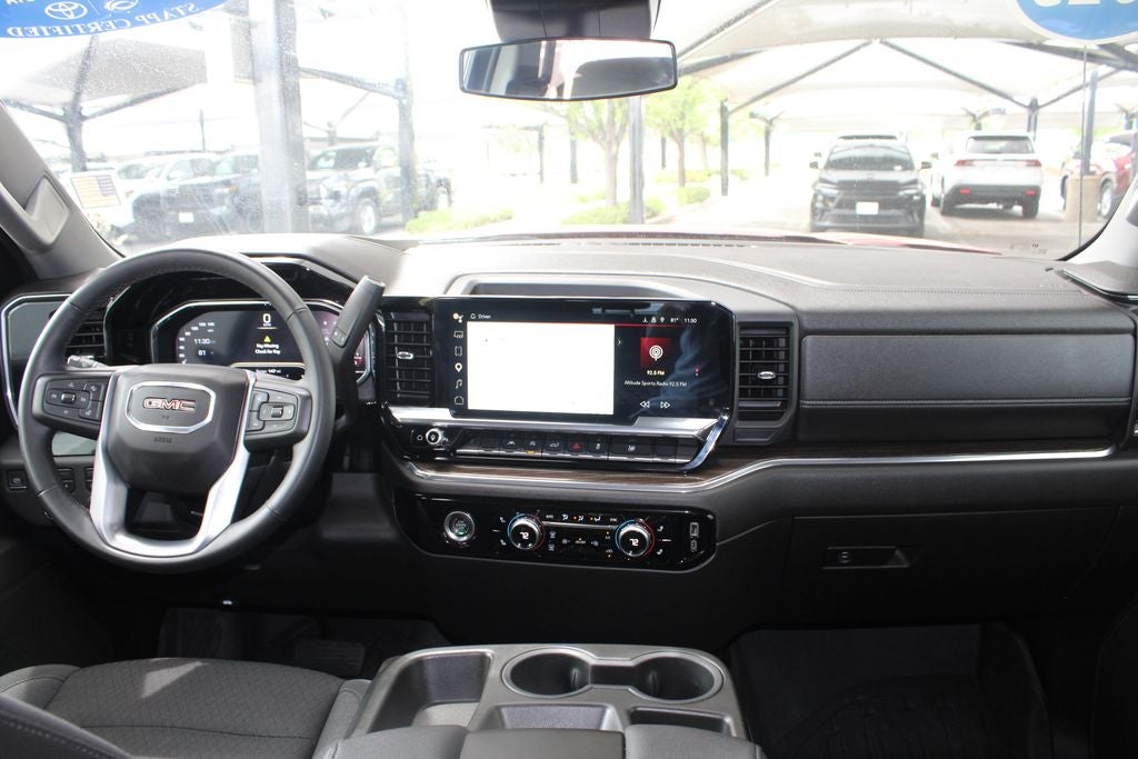 2023 GMC Sierra Elevation