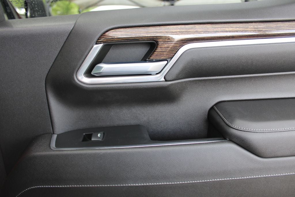 2023 GMC Sierra Elevation