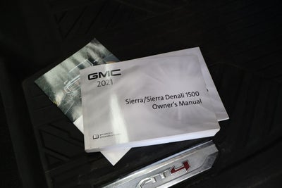 2021 GMC Sierra AT4