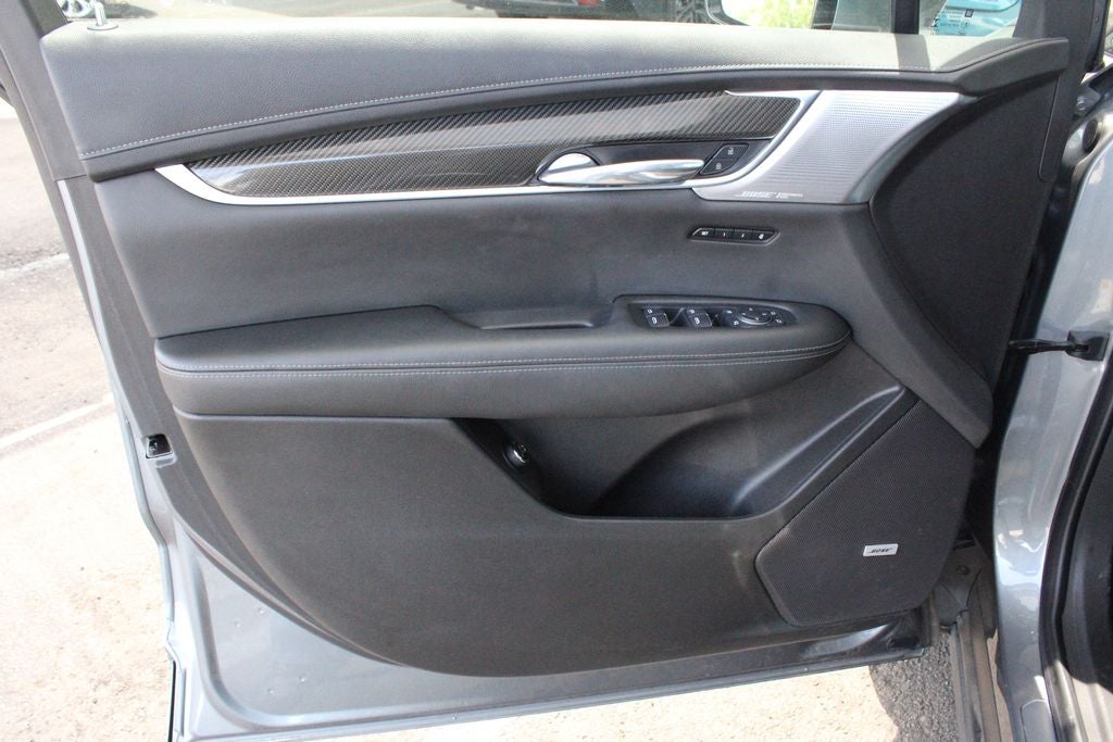 2022 Cadillac XT6 Sport