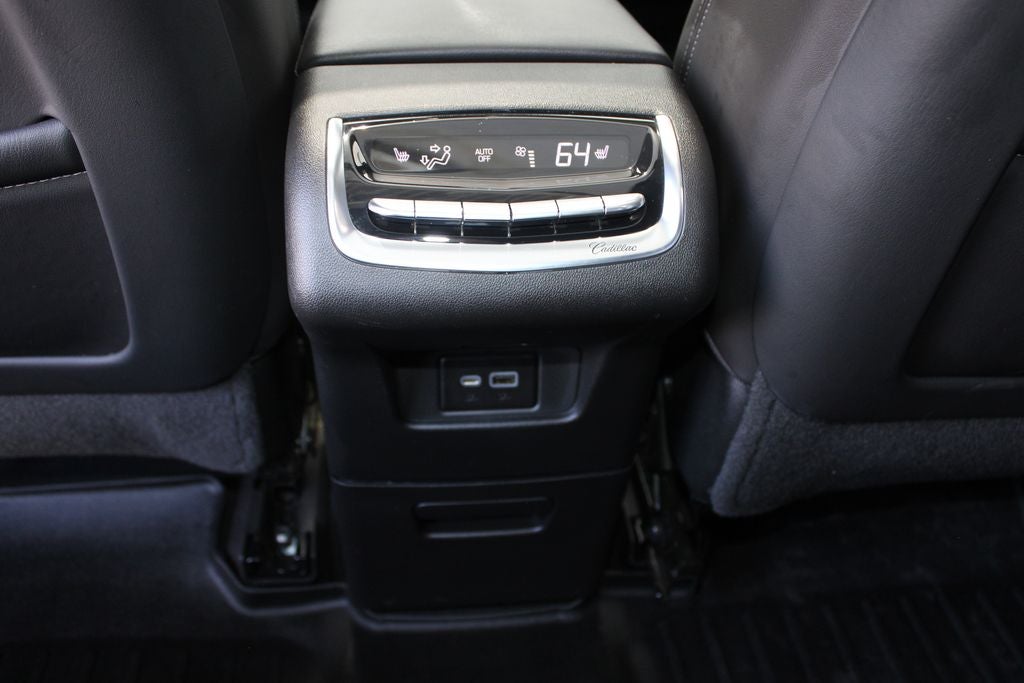 2022 Cadillac XT6 Sport