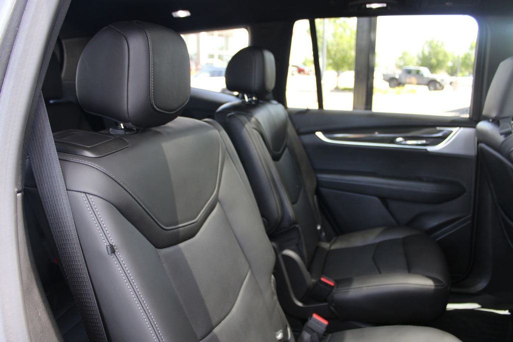 2022 Cadillac XT6 Sport
