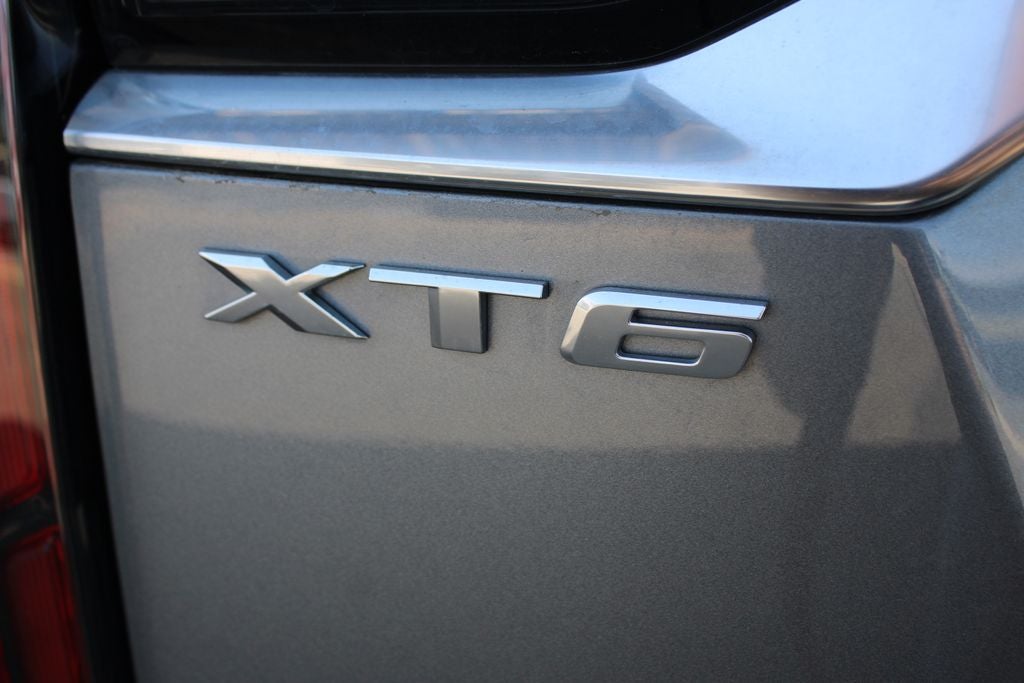 2022 Cadillac XT6 Sport