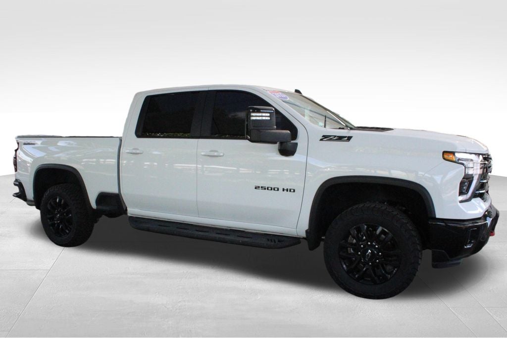 2025 Chevrolet Silverado HD LT