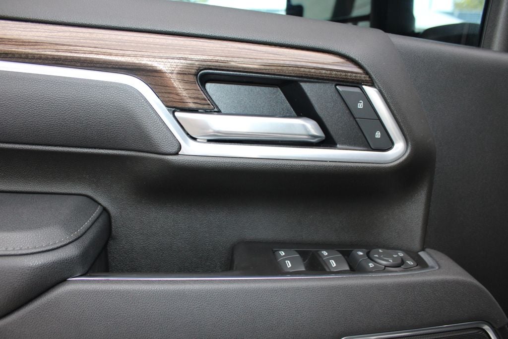 2025 Chevrolet Silverado HD LT