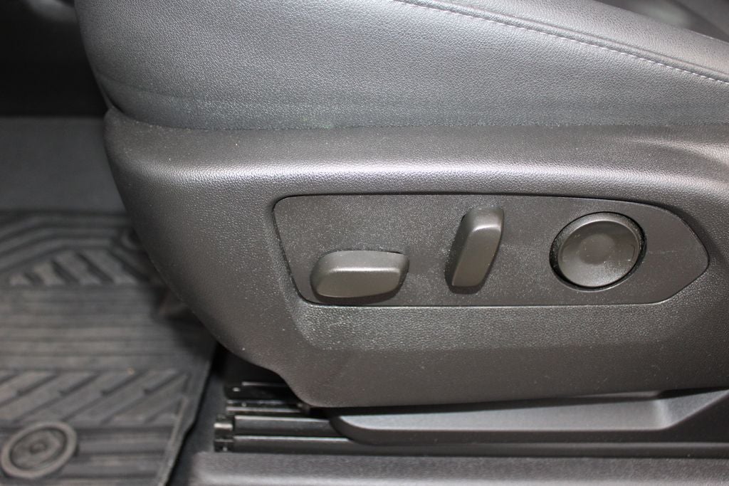 2025 Chevrolet Silverado HD LT