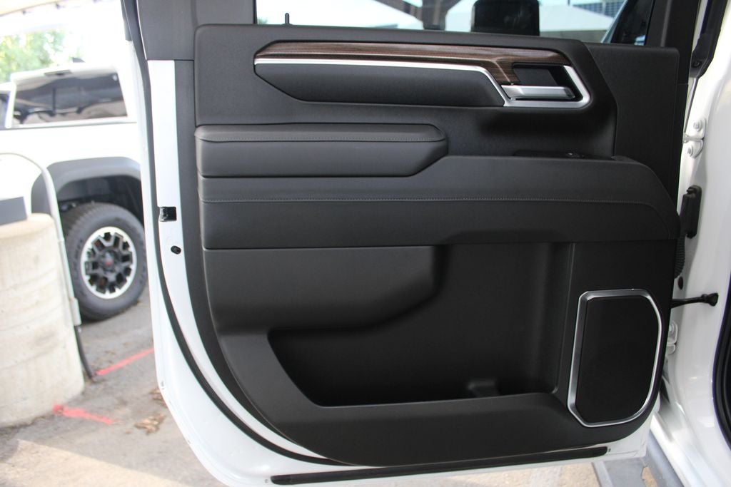 2025 Chevrolet Silverado HD LT