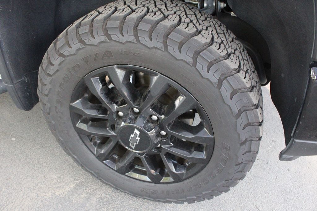 2025 Chevrolet Silverado HD LT