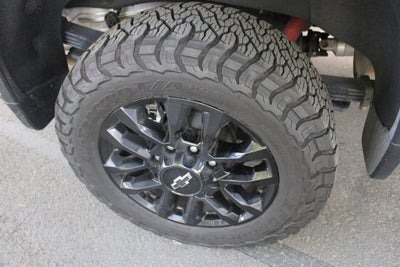 2025 Chevrolet Silverado HD LT