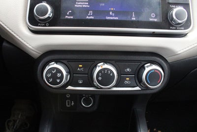 2021 Nissan Versa 1.6 SV