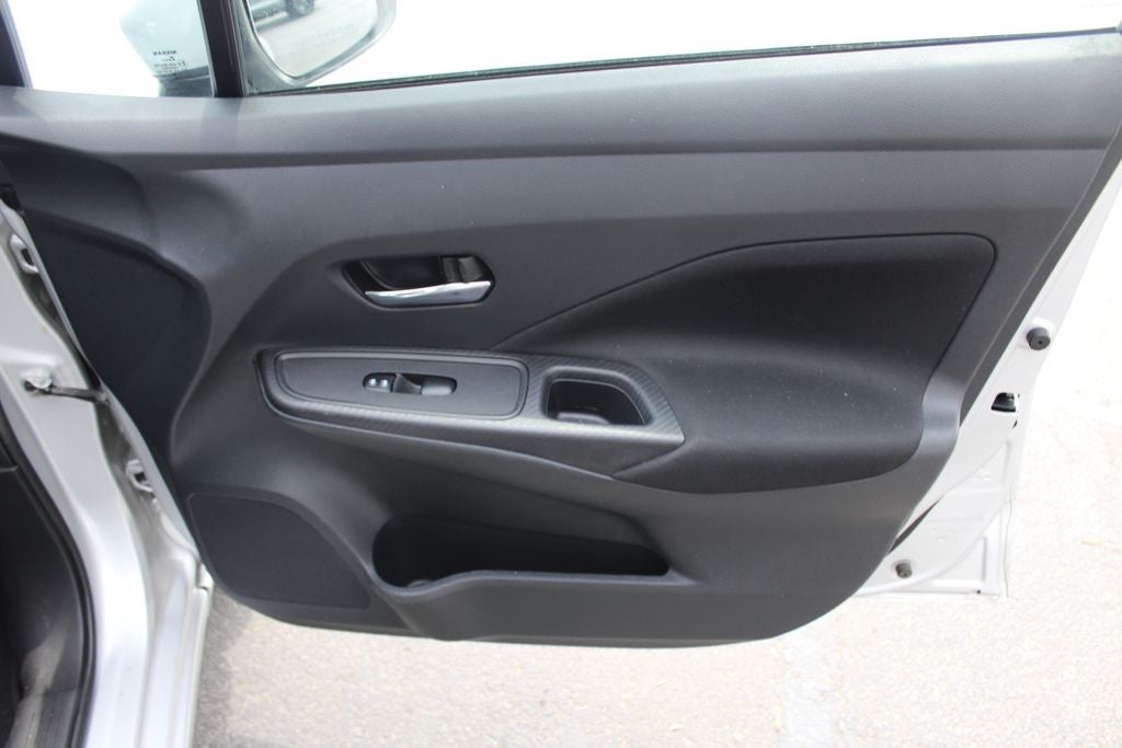 2021 Nissan Versa 1.6 SV
