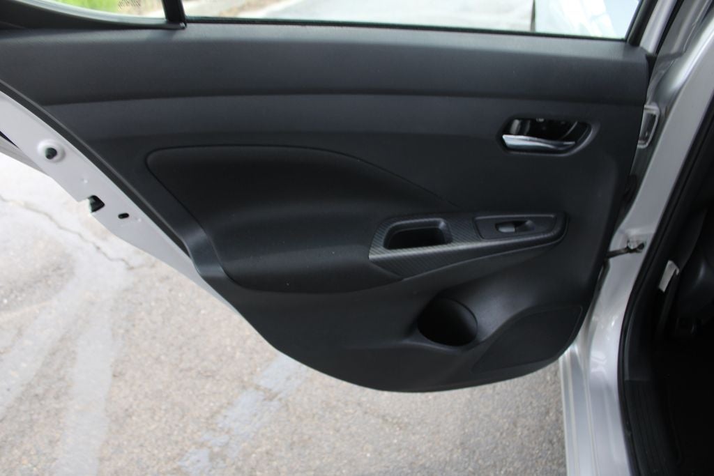 2021 Nissan Versa 1.6 SV