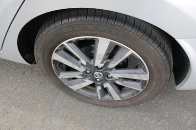2021 Nissan Versa 1.6 SV