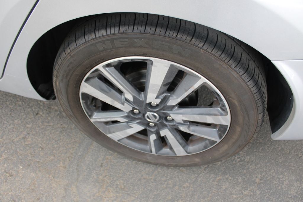 2021 Nissan Versa 1.6 SV